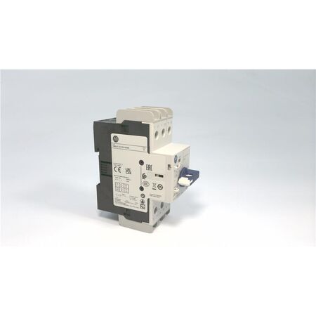 Allen-Bradley 140UTD7D3B30 D-Frame 3 Pole Circuit Breaker 3 Amp