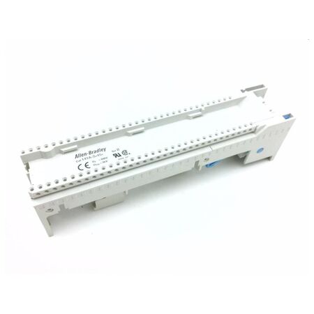 Allen-Bradley 141ASS45R ISO Busbar Mounting Module