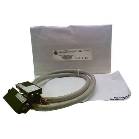 Allen-Bradley 1492CAB010RTN32O Digital Cable 1.0m