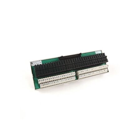 Allen-Bradley 1492XIMTS402432R Digital IFM 40-Pin Relay 24V DC 32 Relays