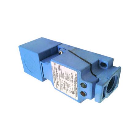 Allen-Bradley 871LXCB15S40 Inductive Proximity Sensor