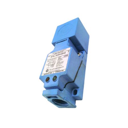 Allen-Bradley 871LXCB15S40 Inductive Proximity Sensor