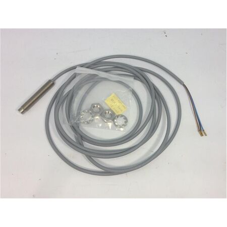 Allen-Bradley 871TMN6NP8J2 Proximity Sensor 3-Wire DC PNP Normally Open