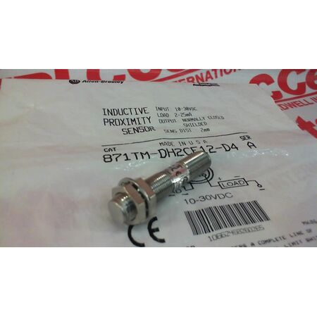 Allen-Bradley 871TMDH2CE12D4 12mm Tubular Proximity Sensor