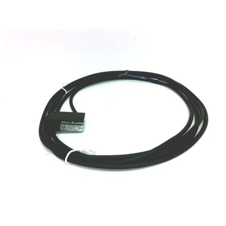 Allen-Bradley 871FMD2NP11E2 Miniature Rectangular Inductive Sensor