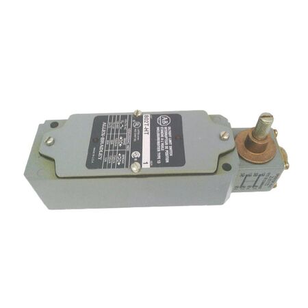Allen-Bradley 802THT Limit Switch NEMA Type 4 and 13