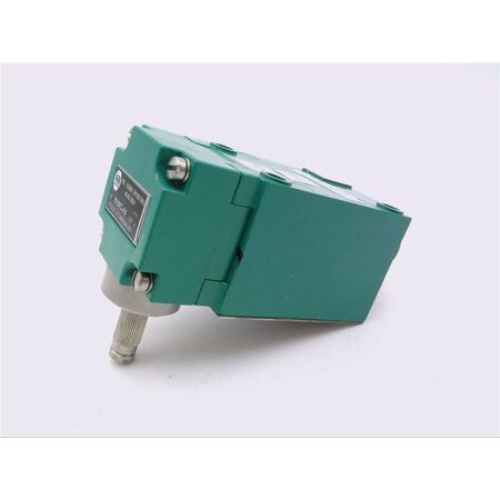 Allen-Bradley 802MCAJ1 Limit Switch 24-300VAC 10AMP