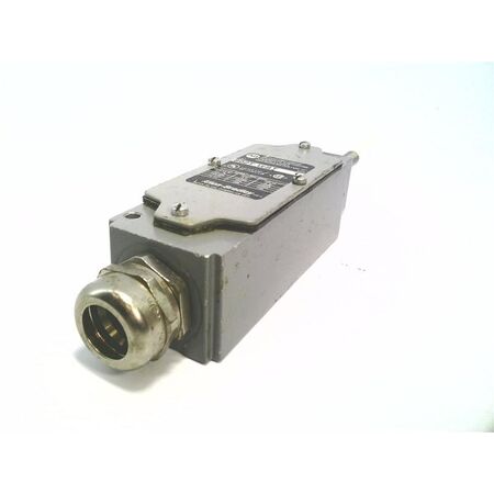 Allen-Bradley 802TWST Vertical Non-Plug In Limit Switch
