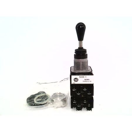 Allen-Bradley 800TCT4T8AAAA Four-Way Toggle Switch