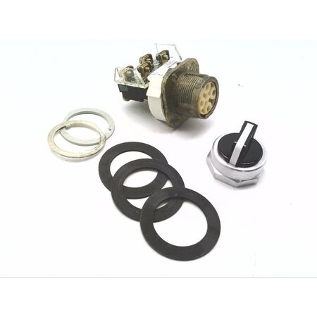Allen-Bradley 800TH4A 2-Position Selector Switch