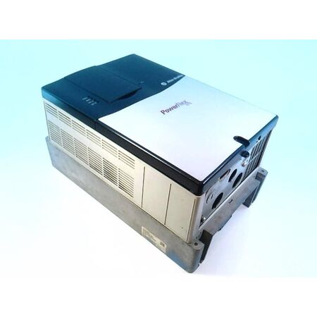 Allen-Bradley PowerFlex 70 Adjustable Frequency AC Drive 8 Amp 480 VAC