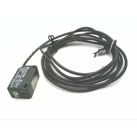 Allen-Bradley 42JSP2MPA2A2 Polarized Retroreflective Photoelectric Sensor