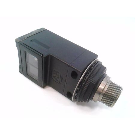 Allen-Bradley 42GRU9201QD Polarized Retro-Reflective Photoelectric Sensor