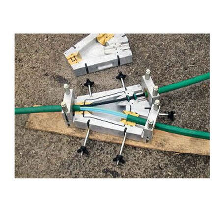 Junction Box For Overblowing (Junction Box For Overblowing)