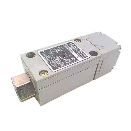 Allen-Bradley 802PRLAAJ1 Inductive Proximity Sensor