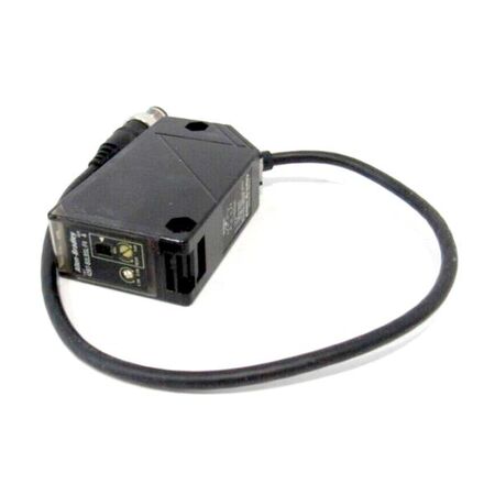 Allen-Bradley 42BTB1LBSNF4 Long Range Background Suppression Sensor