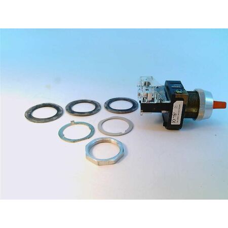 Allen-Bradley 800TC24HA2KB6AX Selector Switch 30.5mm Metal Type 4/13