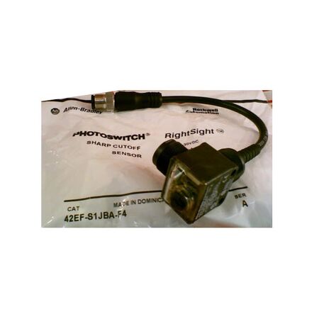 Allen-Bradley 42EFS1JBAF4 Photoelectric Diffuse Sensor