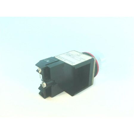 Allen-Bradley 800MRA6 Red Flush Head Momentary Pushbutton