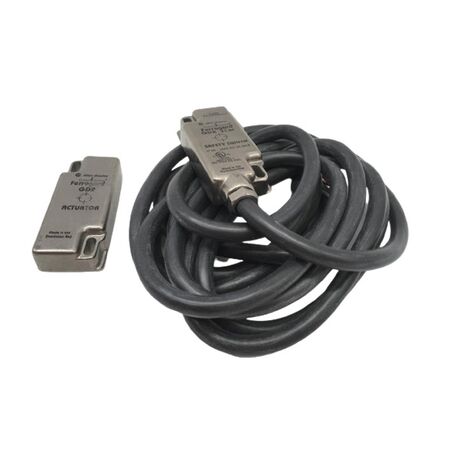 Allen-Bradley 440NG02117 Non-Contact Safety Switch