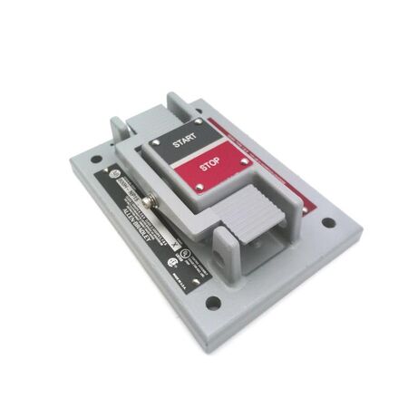 Allen-Bradley 800HNP15 Enclosure Cover with Double Lever Momentary Actuator