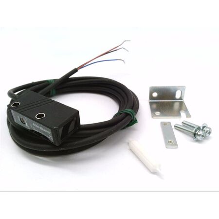 Allen-Bradley 42KBD1LPEDA2 Photoswitch Photoelectric Sensor