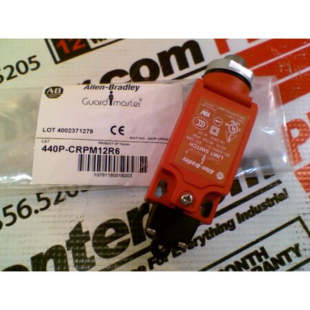 Allen-Bradley 440PCRPM12R6 Roller Plunger Switch