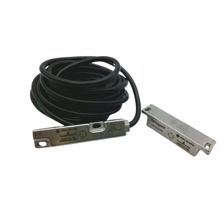 Allen-Bradley 440NG02157 Non-Contact Interlock Switch