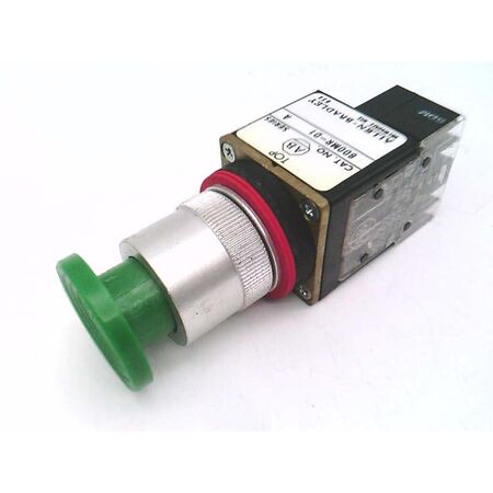 Allen-Bradley 800MRD1A Green Mushroom Head Momentary Push Button