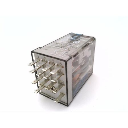 Allen-Bradley 700HC14Z2434 Miniature Square Base General Purpose Relay