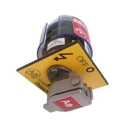 Allen-Bradley 440TMRPSE10AE Trapped Key Interlock Rotary Switch