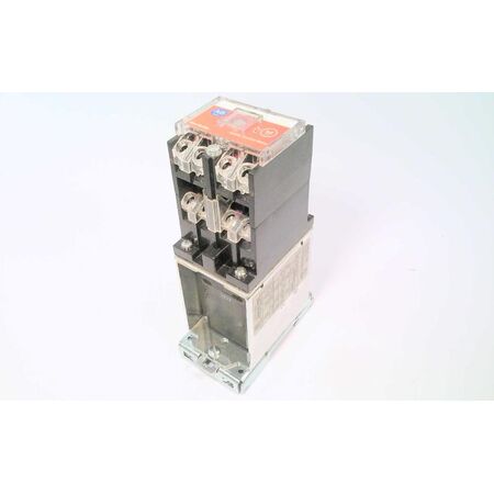 Allen-Bradley 700SDCP620DZ24 Safety Relay 24 VDC DIN Rail Mount