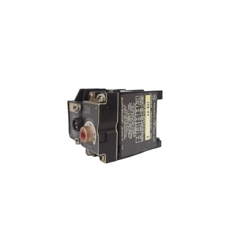 Allen-Bradley 700PT Pneumatic Time Delay Relay